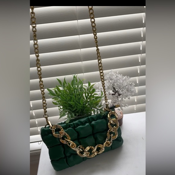 NEW trending green shoulder bag - Picture 3 of 3